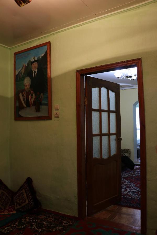 Guest House Oimo Balykchy Exterior foto