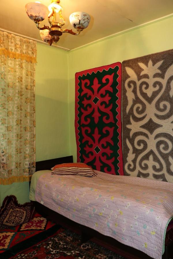 Guest House Oimo Balykchy Exterior foto