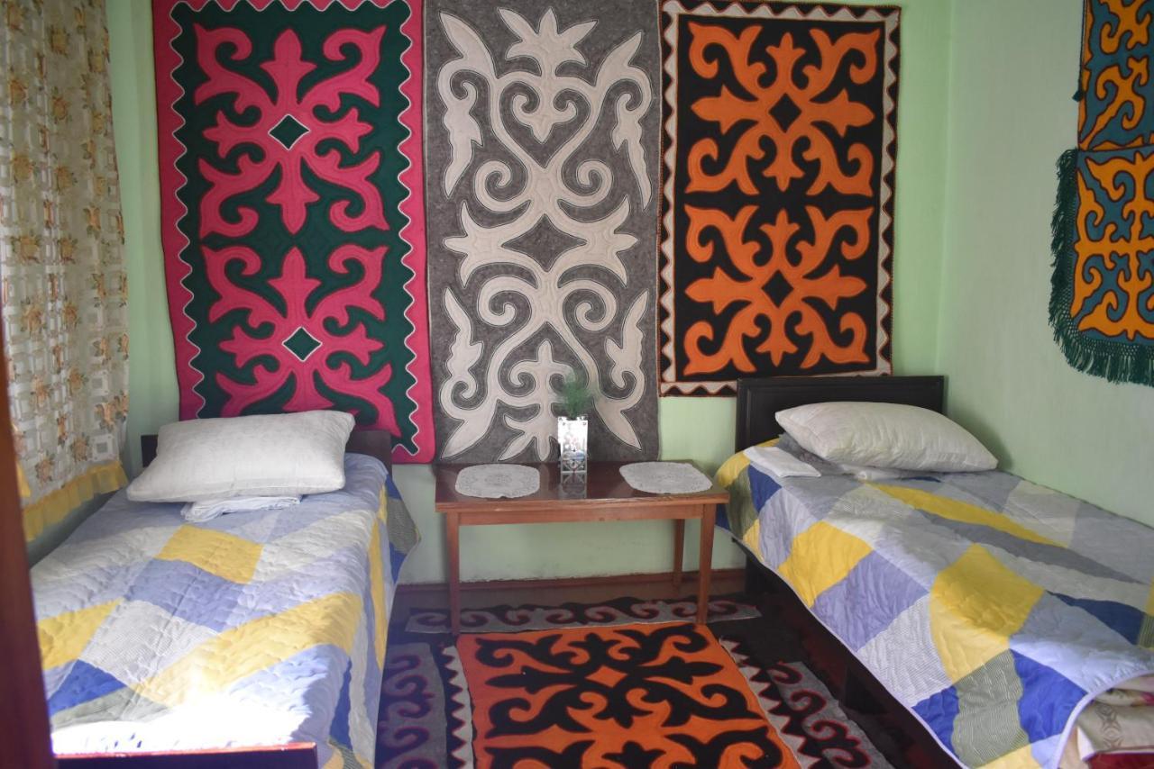 Guest House Oimo Balykchy Exterior foto